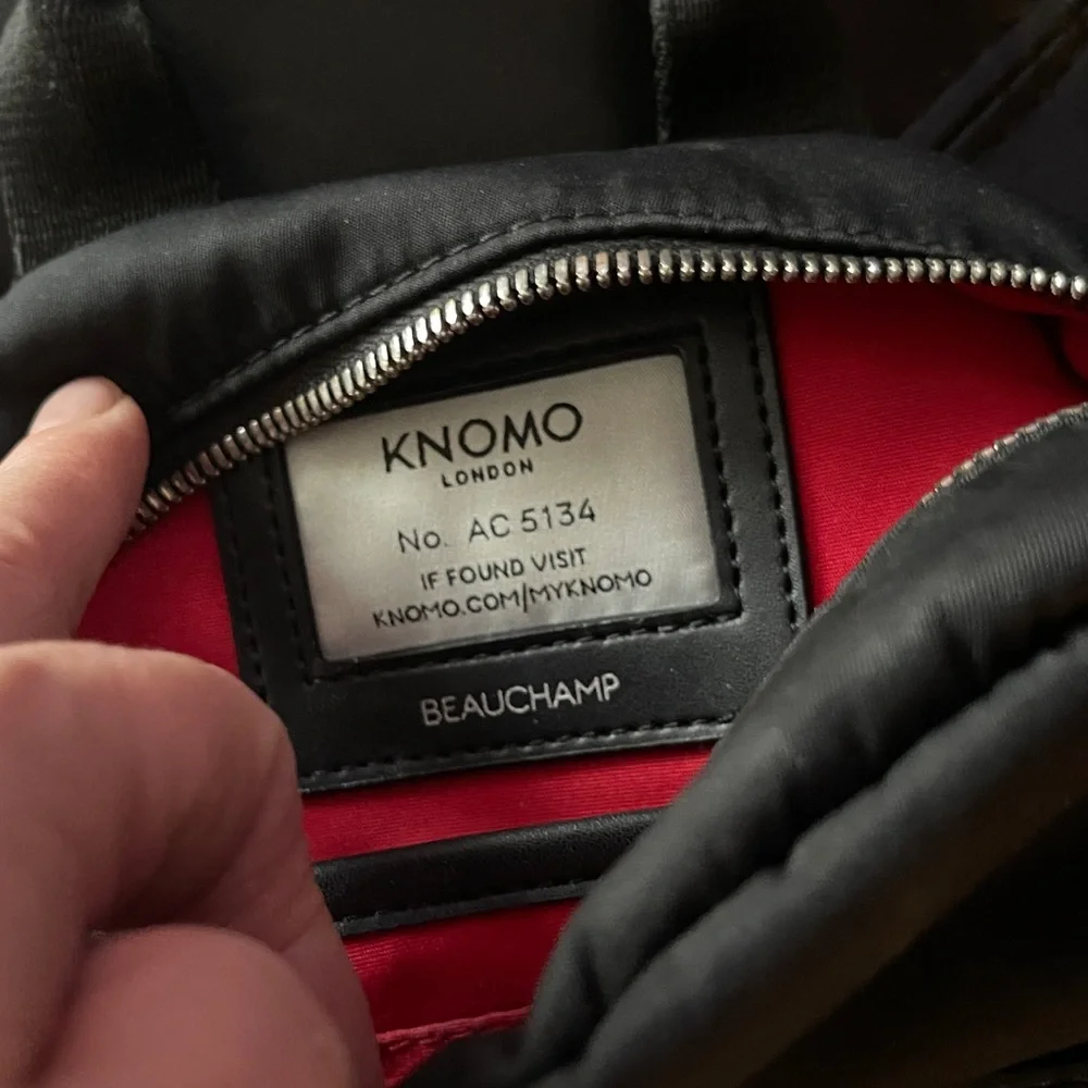 Knomo this xs